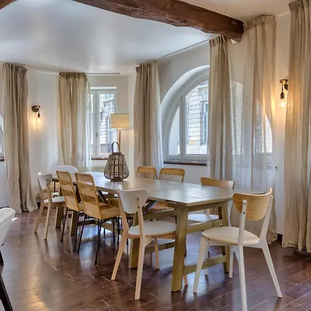 Geoffroy Sublime Duplex A Proximite De La Place Du Vieux Marche * Rouen